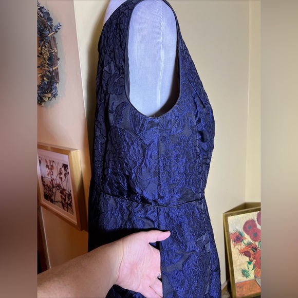 TALBOTS sz 16W Tank Dress Fit-N-Flair Black Blue Damask Texture Floral Twirl NEW - Picture 4 of 16